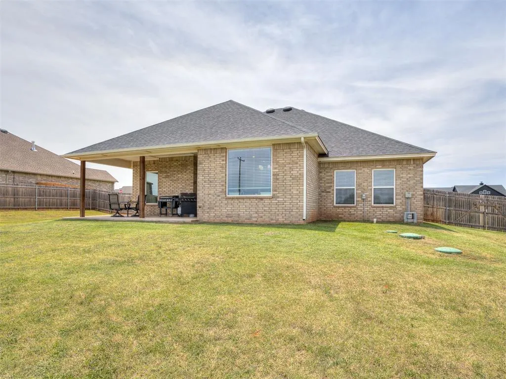 Photo 41 — 1300 Maverick Pass, Piedmont, OK 73078