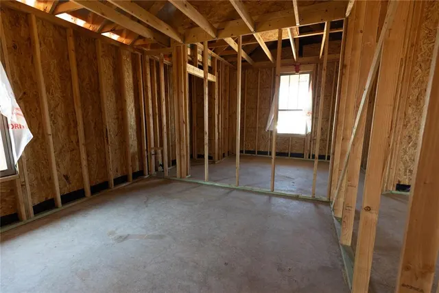Photo 5 — 9212 NW 86th Terrace, Yukon, OK 73099