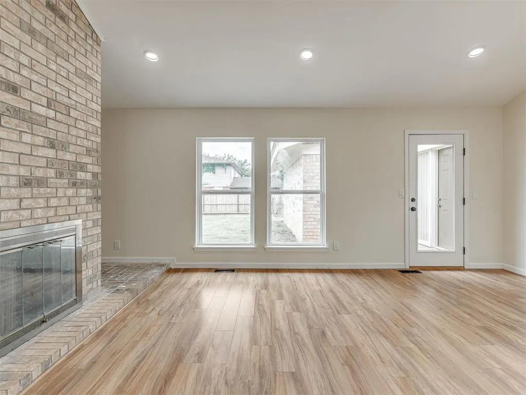Photo 4 — 2236 NW 113th Place, Oklahoma City, OK 73120