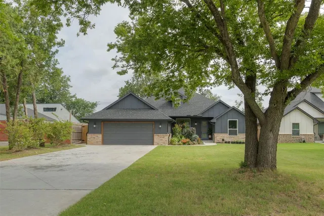 Photo 4 — 2705 NW 40th Street, Oklahoma City, OK 73112