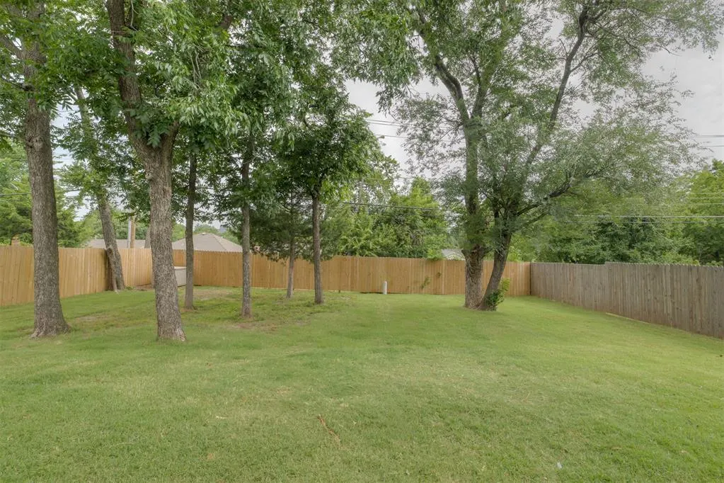 Photo 44 — 2705 NW 40th Street, Oklahoma City, OK 73112