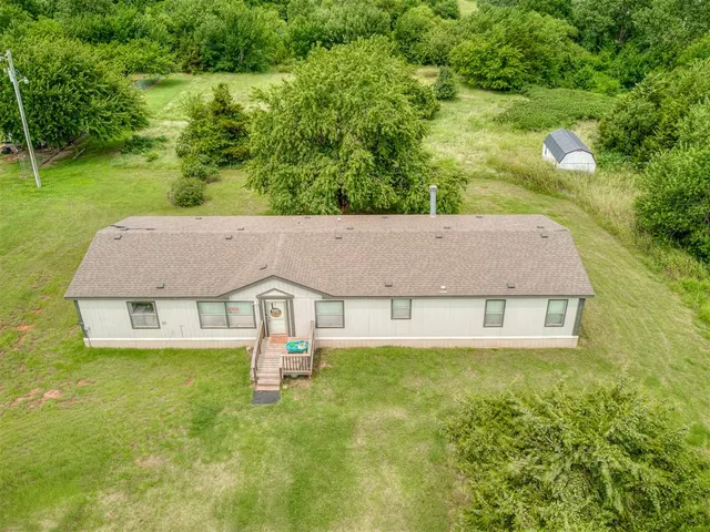 Photo 5 — 6457 N Manning Road, El Reno, OK 73036