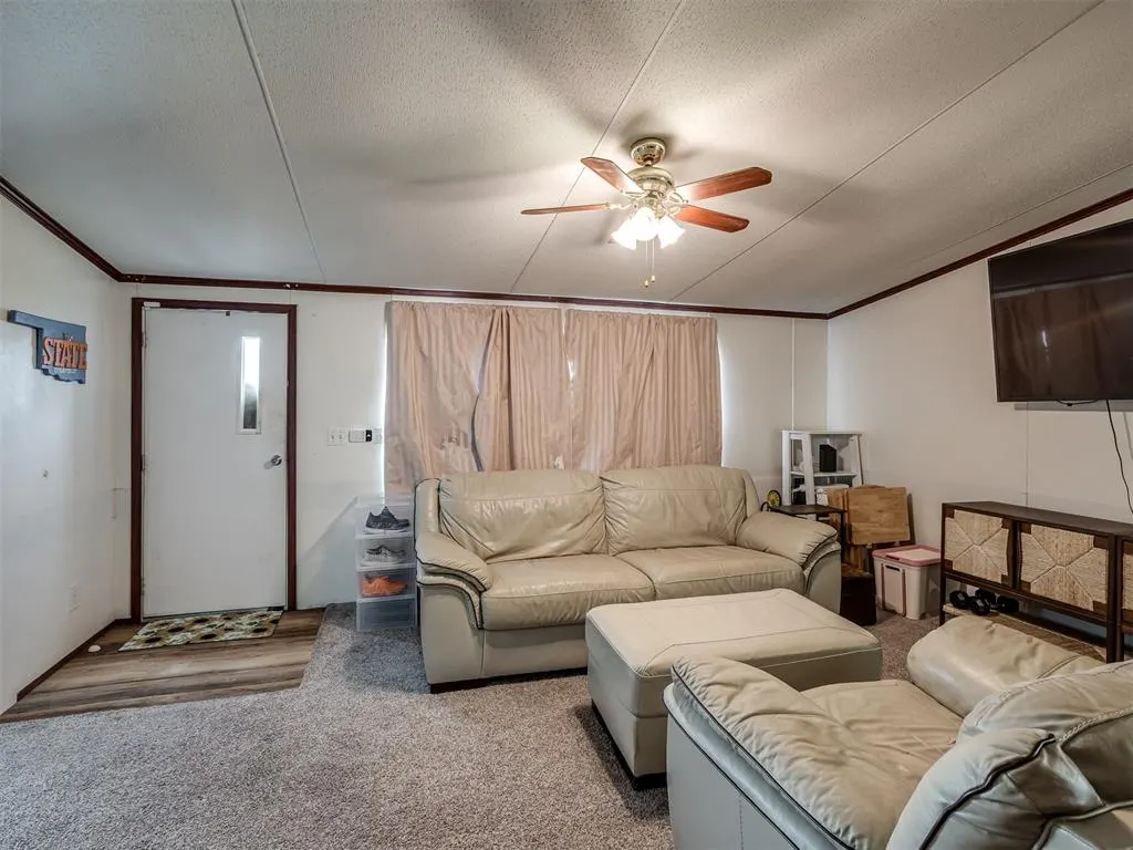 Photo 7 — 6457 N Manning Road, El Reno, OK 73036