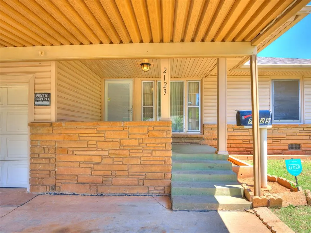 Photo 3 — 2129 SW 50th Street, Oklahoma City, OK 73119