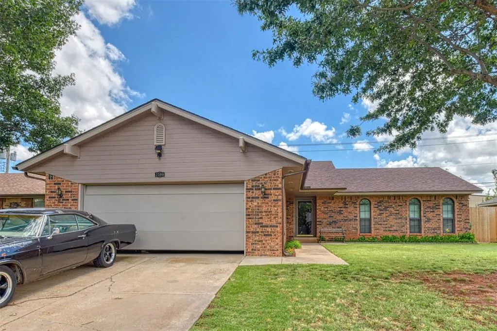 Front exterior — 2300 N Nail Parkway, Moore, OK 73160