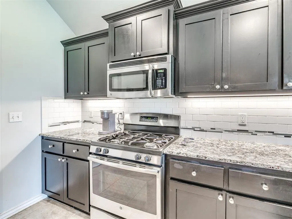 Photo 19 — 6405 NW 158th Terrace, Edmond, OK 73013