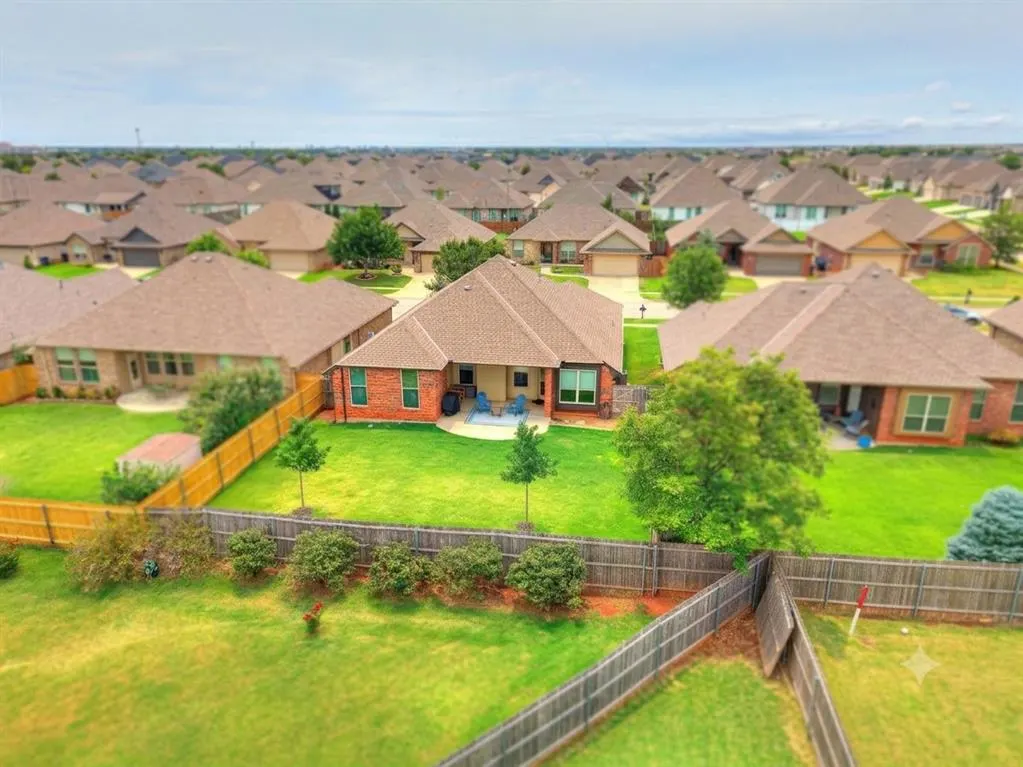 Photo 44 — 6405 NW 158th Terrace, Edmond, OK 73013