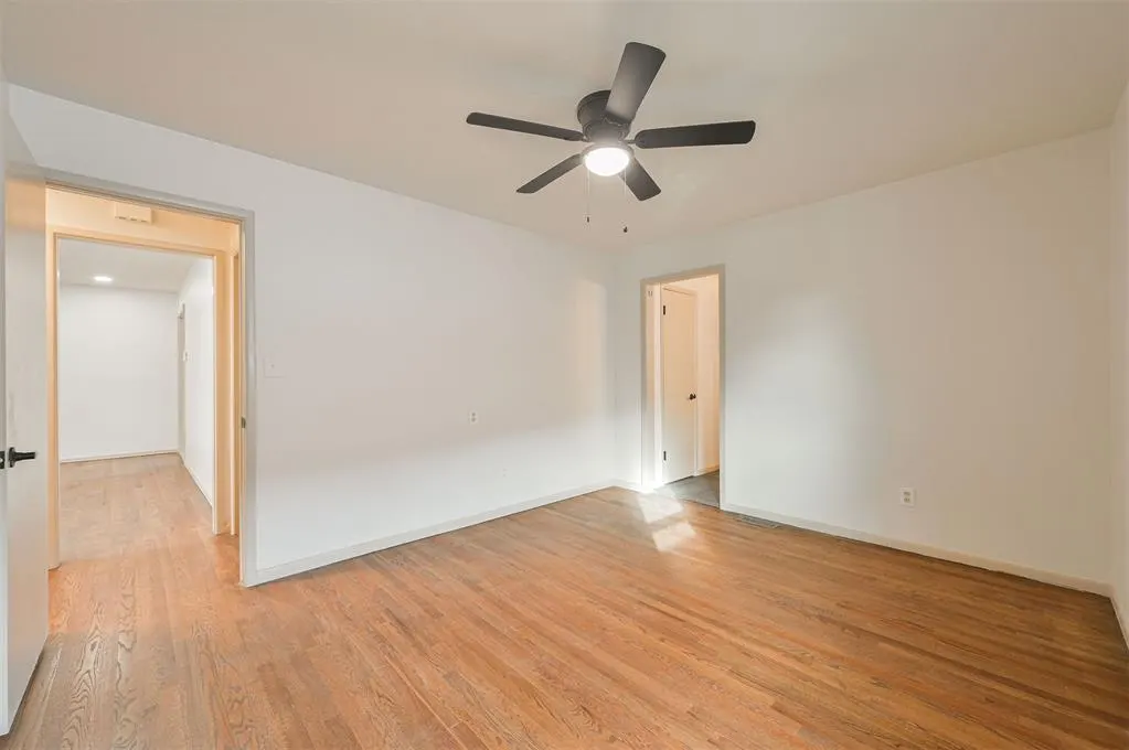 Photo 13 — 4517 NW 33rd Street, Oklahoma City, OK 73122