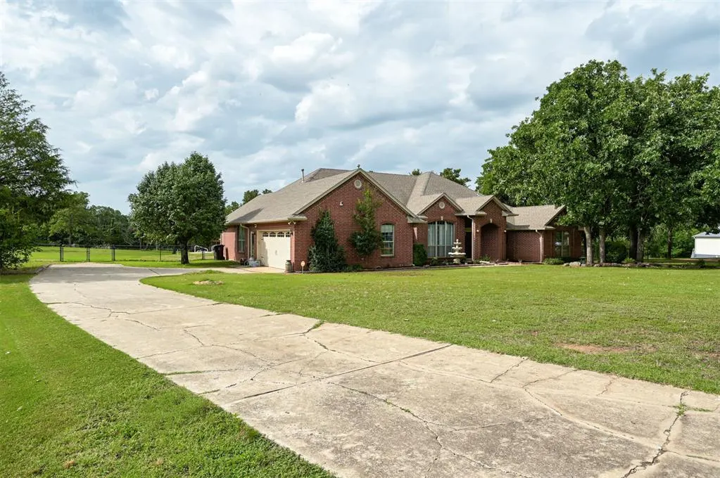 Photo 4 — 4722 Sandy Oak Lane, Newalla, OK 74857