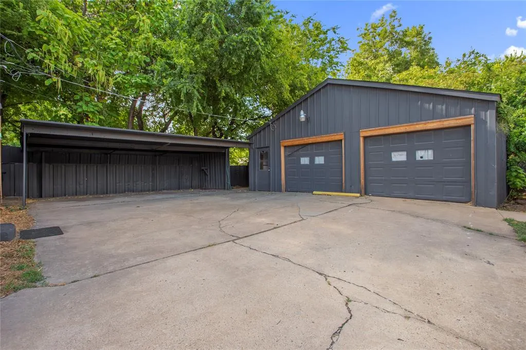 Photo 33 — 2139 NW 13th Street, Oklahoma City, OK 73107