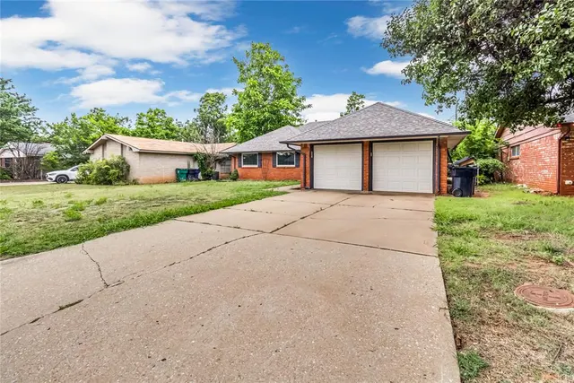 Photo 2 — 1412 NW 105th Terrace, Oklahoma City, OK 73114
