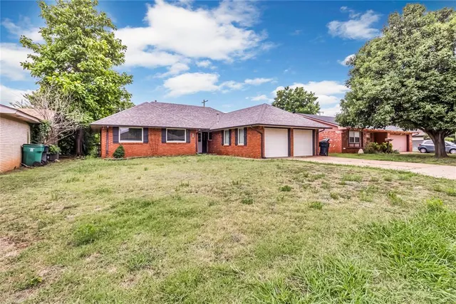 Photo 3 — 1412 NW 105th Terrace, Oklahoma City, OK 73114