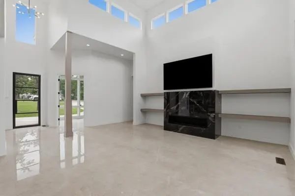 Photo 5 — 7717 Whitney Michel Drive, Oklahoma City, OK 73121
