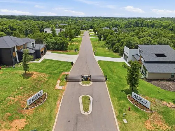 Photo 28 — 7717 Whitney Michel Drive, Oklahoma City, OK 73121