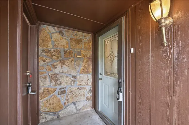 Photo 7 — 10124 Birkenhead Court 10124-26, Yukon, OK 73099