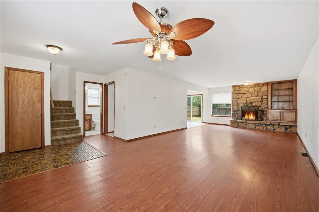 Photo 12 — 10124 Birkenhead Court 10124-26, Yukon, OK 73099