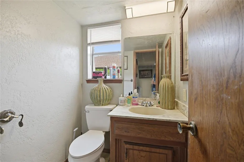 Photo 34 — 10124 Birkenhead Court 10124-26, Yukon, OK 73099