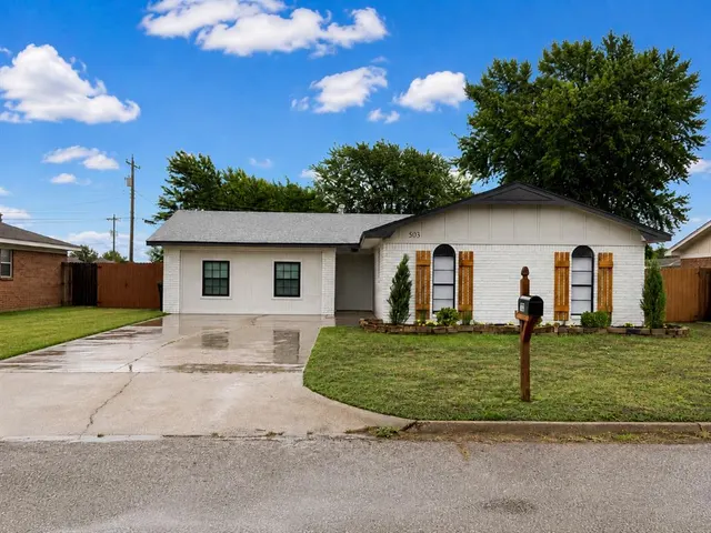 Photo 3 — 503 S Prouty Ave, Watonga, OK 73772