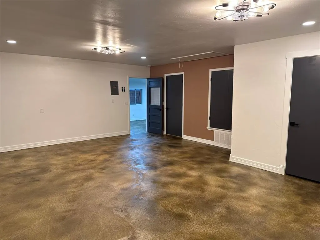 Photo 32 — 503 S Prouty Ave, Watonga, OK 73772