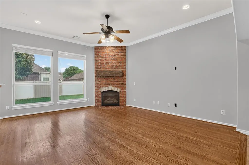 Photo 3 — 16700 Moorgate Lane, Edmond, OK 73012
