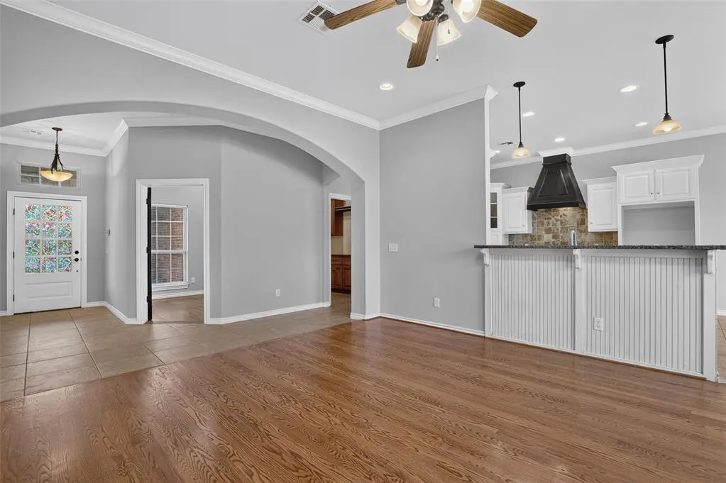 Photo 5 — 16700 Moorgate Lane, Edmond, OK 73012