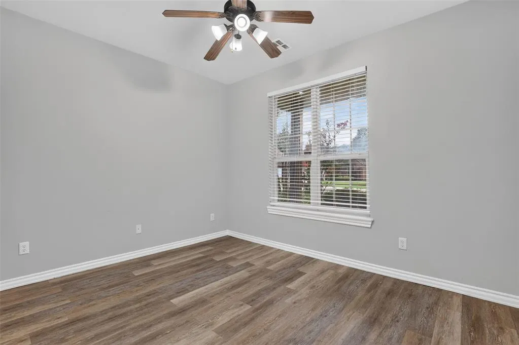 Photo 18 — 16700 Moorgate Lane, Edmond, OK 73012