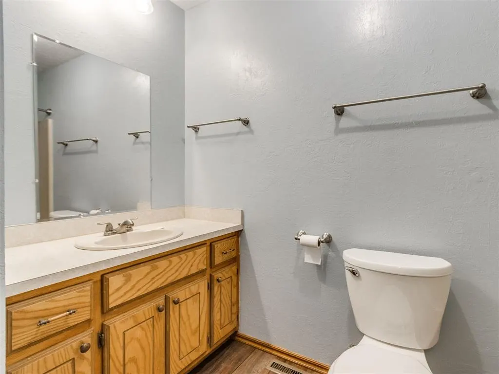 Photo 10 — 217 NW 5th Street, Lexington, OK 73051