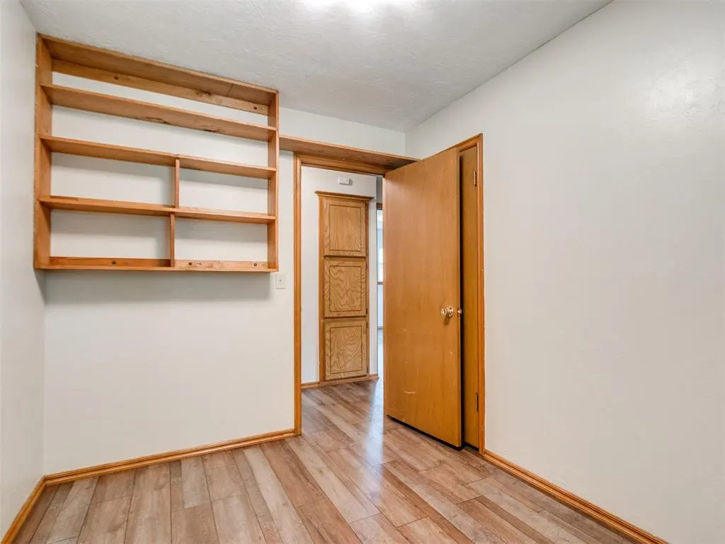 Photo 14 — 217 NW 5th Street, Lexington, OK 73051