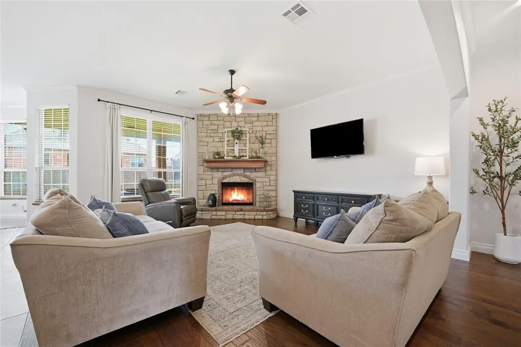 Photo 5 — 10812 NW 34th Street, Yukon, OK 73099