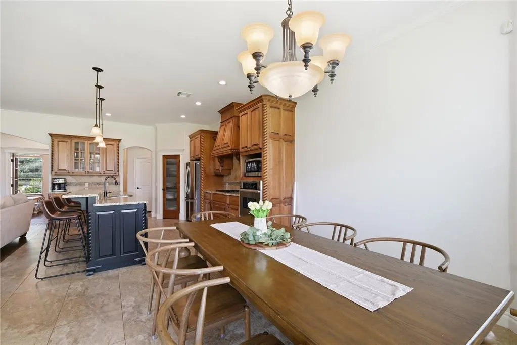 Photo 8 — 10812 NW 34th Street, Yukon, OK 73099