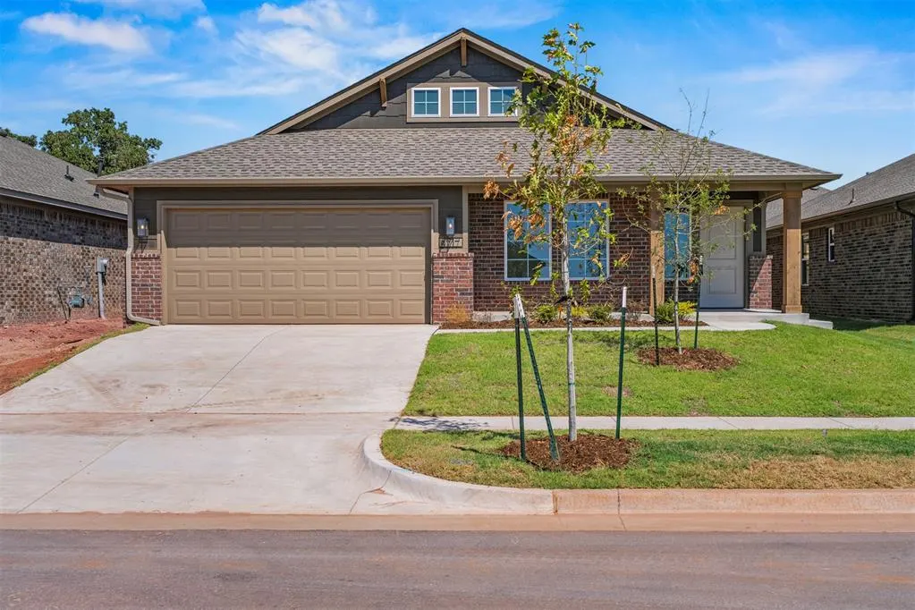 Front exterior — 8717 Spruce Street, Edmond, OK 73003