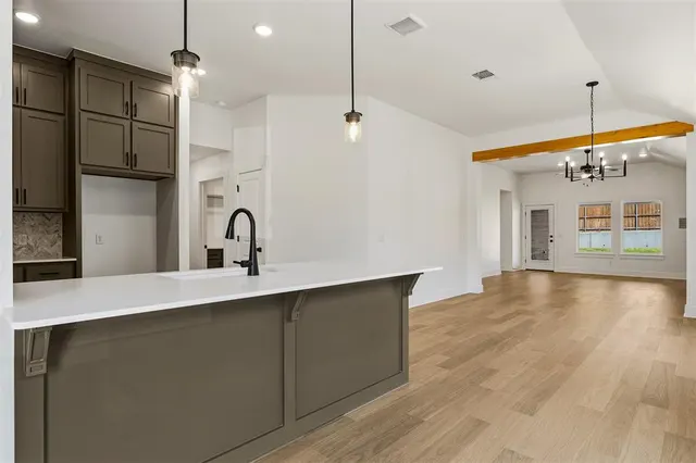 Photo 5 — 8717 Spruce Street, Edmond, OK 73003