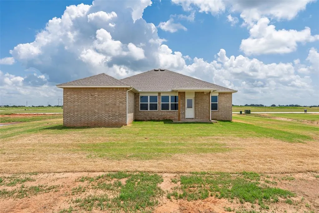 Photo 39 — 1010 Prairie Drive, Tuttle, OK 73089