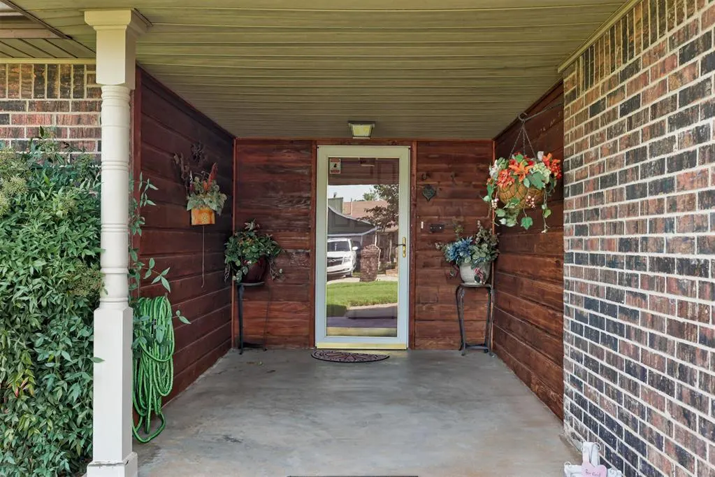 Photo 4 — 1341 Oswego Drive, Yukon, OK 73099