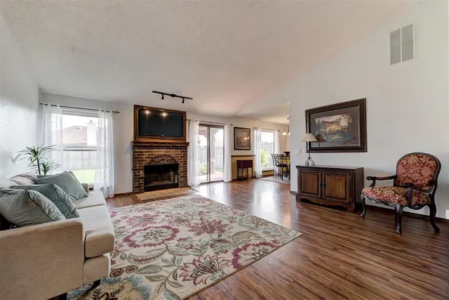 Photo 6 — 1341 Oswego Drive, Yukon, OK 73099