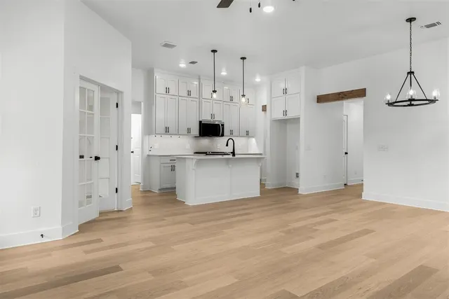 Photo 6 — 8725 Spruce Street, Edmond, OK 73003