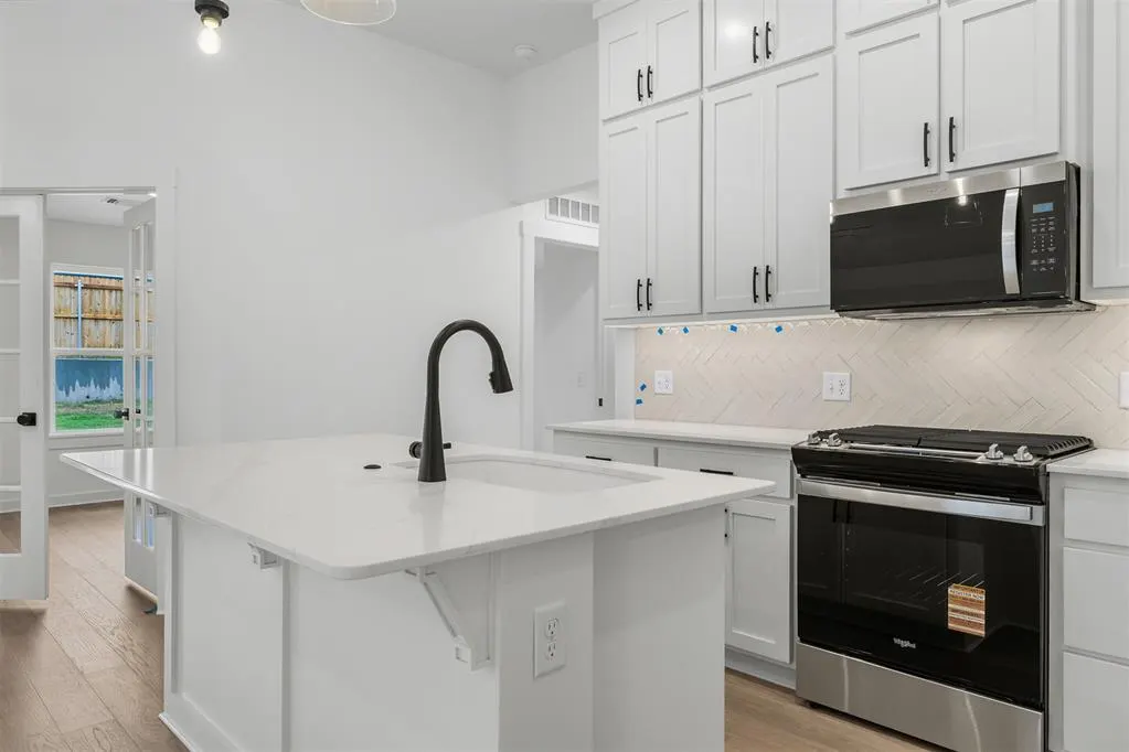 Photo 11 — 8725 Spruce Street, Edmond, OK 73003