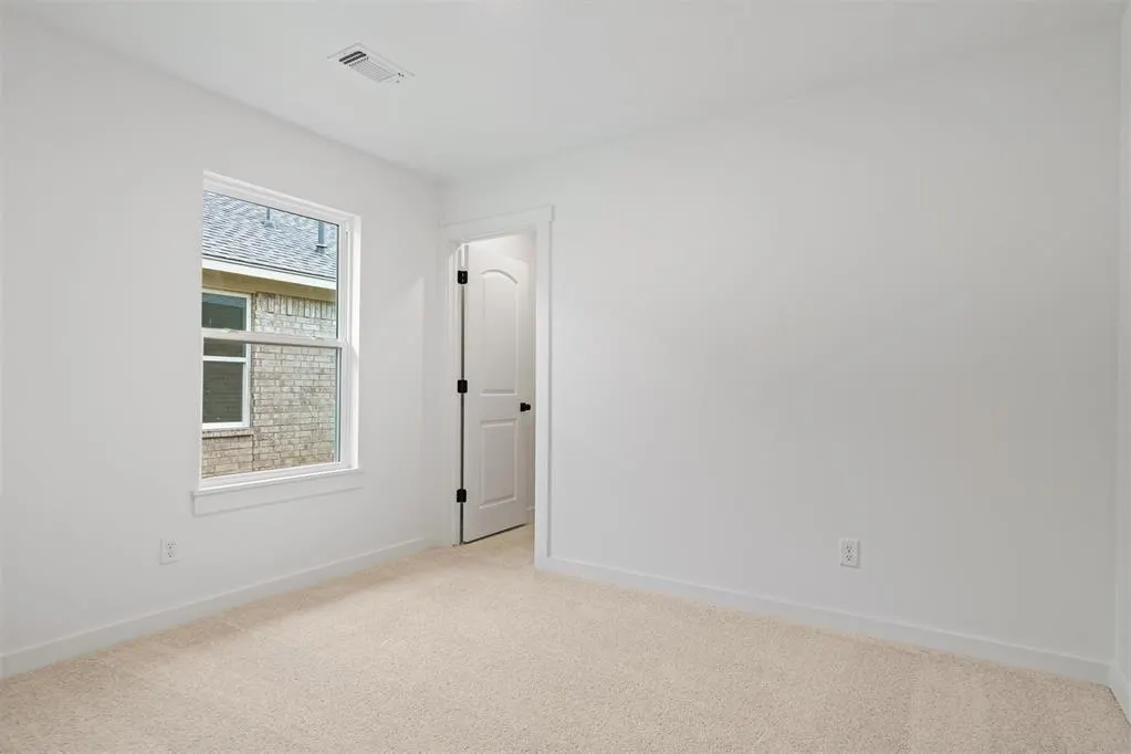 Photo 20 — 8725 Spruce Street, Edmond, OK 73003