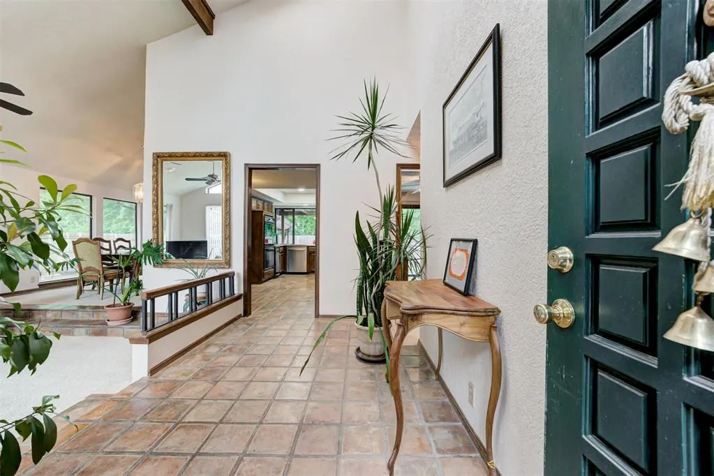 Photo 6 — 13501 Fox Hollow Ridge, Oklahoma City, OK 73131