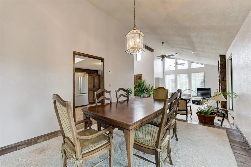 Photo 14 — 13501 Fox Hollow Ridge, Oklahoma City, OK 73131