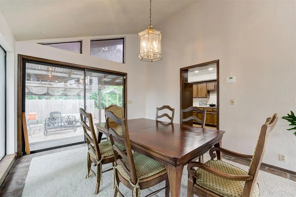 Photo 15 — 13501 Fox Hollow Ridge, Oklahoma City, OK 73131