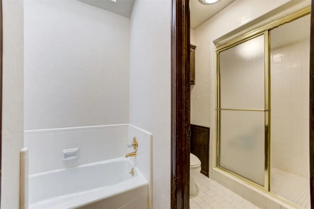 Photo 36 — 13501 Fox Hollow Ridge, Oklahoma City, OK 73131