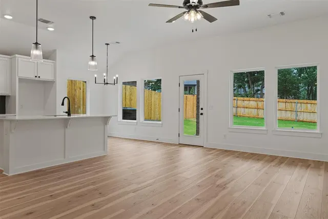 Photo 6 — 8801 Spruce Street, Edmond, OK 73003