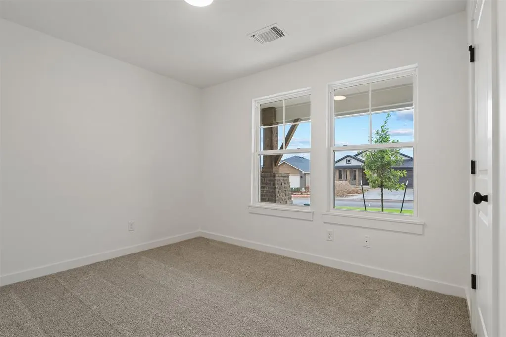 Photo 17 — 8801 Spruce Street, Edmond, OK 73003