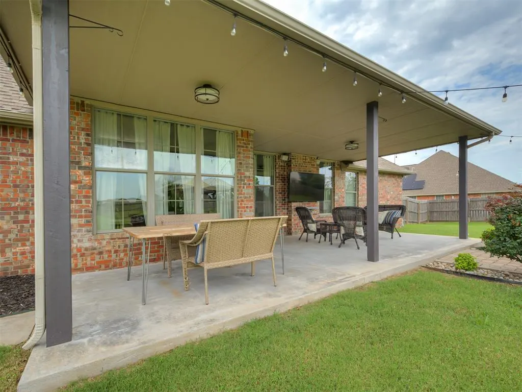 Photo 35 — 718 Silver Chase Drive, Choctaw, OK 73020