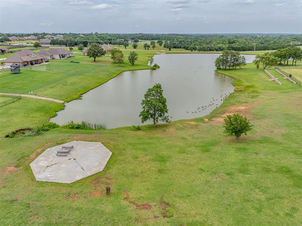 Photo 45 — 718 Silver Chase Drive, Choctaw, OK 73020