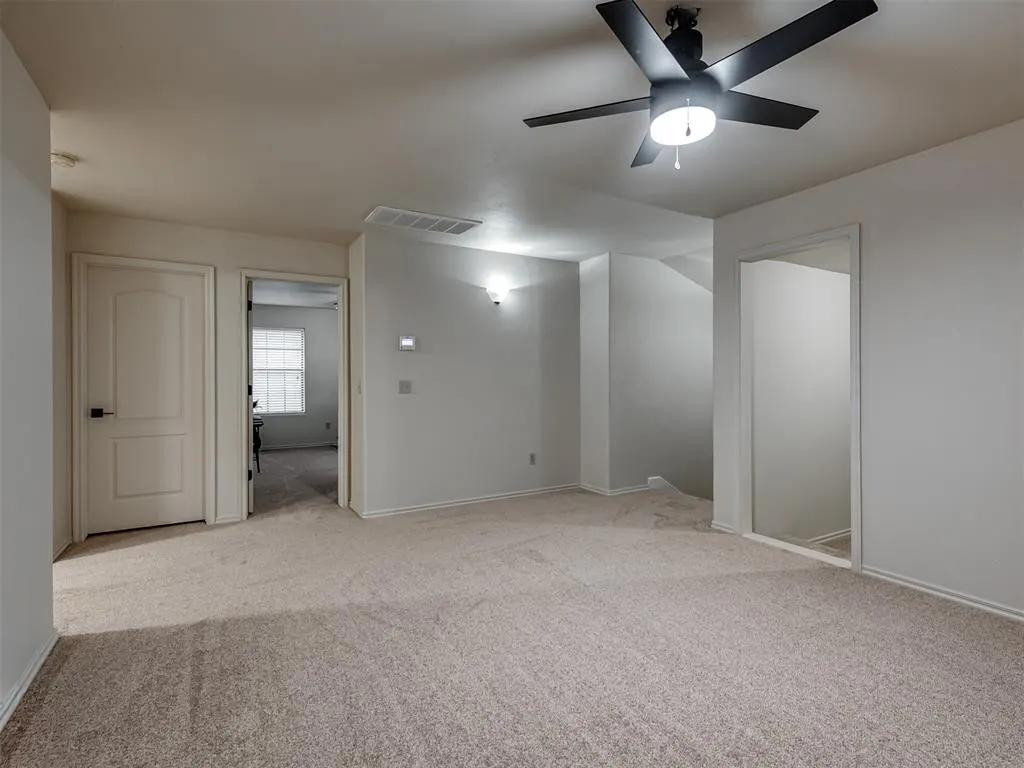 Photo 33 — 908 N Justin Drive, Yukon, OK 73099