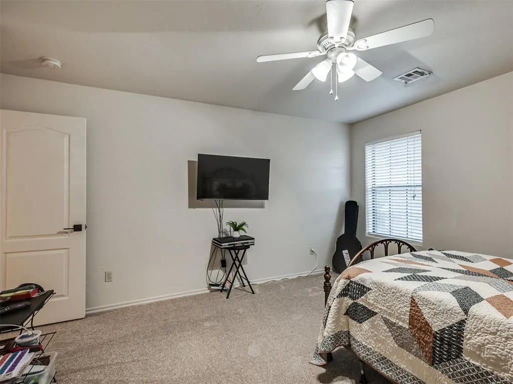 Photo 36 — 908 N Justin Drive, Yukon, OK 73099