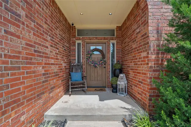 Photo 7 — 505 Swingman Road, Yukon, OK 73099