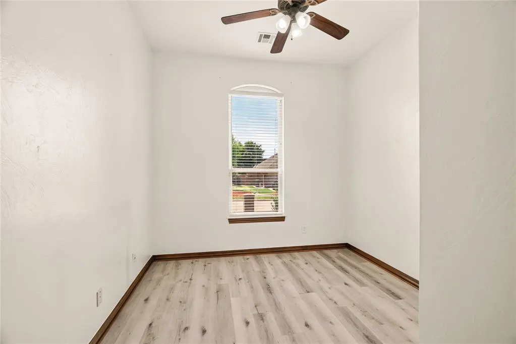 Photo 28 — 505 Swingman Road, Yukon, OK 73099